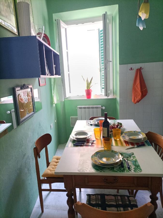 Casa di titta vicino al mare Villa Viareggio Esterno foto